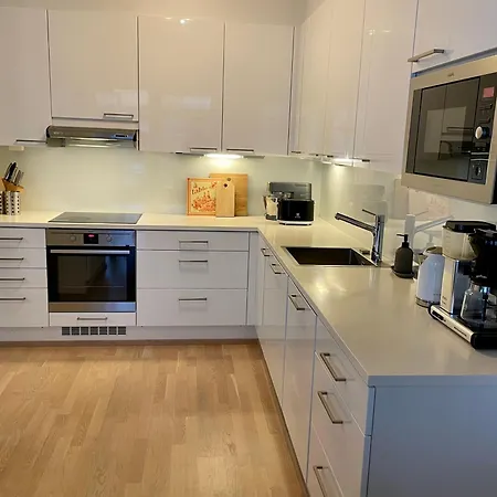 Modern And Cosy 3-bedroom With Private Sauna, In Trendy Kalasatama Appartement Helsinki