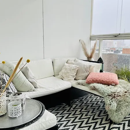Modern And Cosy 3-bedroom With Private Sauna, In Trendy Kalasatama هلسنكي