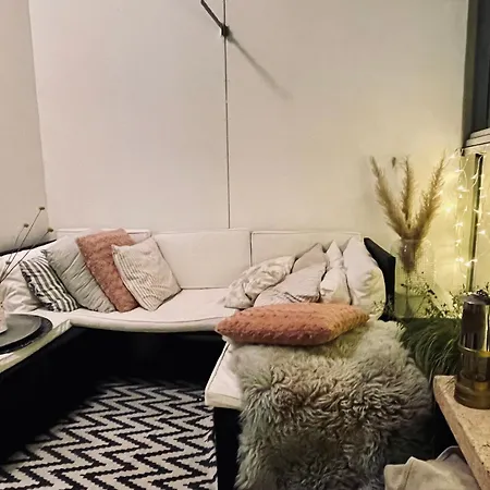 Modern And Cosy 3-bedroom With Private Sauna, In Trendy Kalasatama